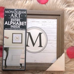 NWT DIY Monogram Art
